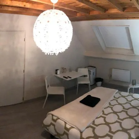 Pause Nature Avec Salle De Bain Privative, Entrée Indépendante Et Arrivée Autonome Bed & Breakfast